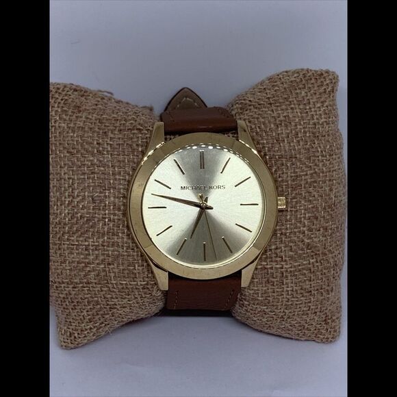 Michael Kors Runway MK3179 Women's Brown Leather Analog Dial Quartz Watch WFH177 - Picture 1 of 11